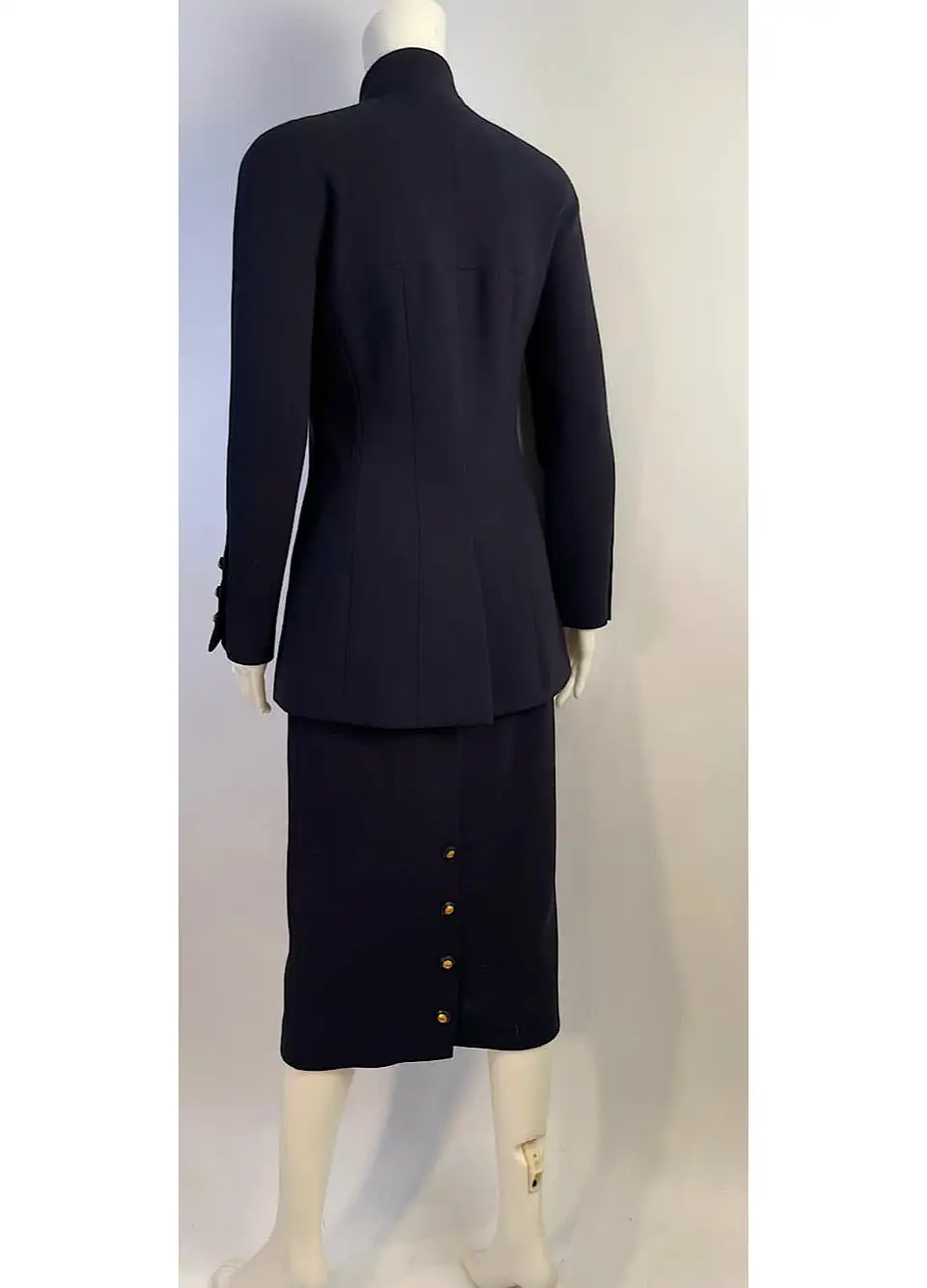 93P/93A 1993 Chanel Boutique Vintage Dark Navy Skirt Suit Set FR 36/38