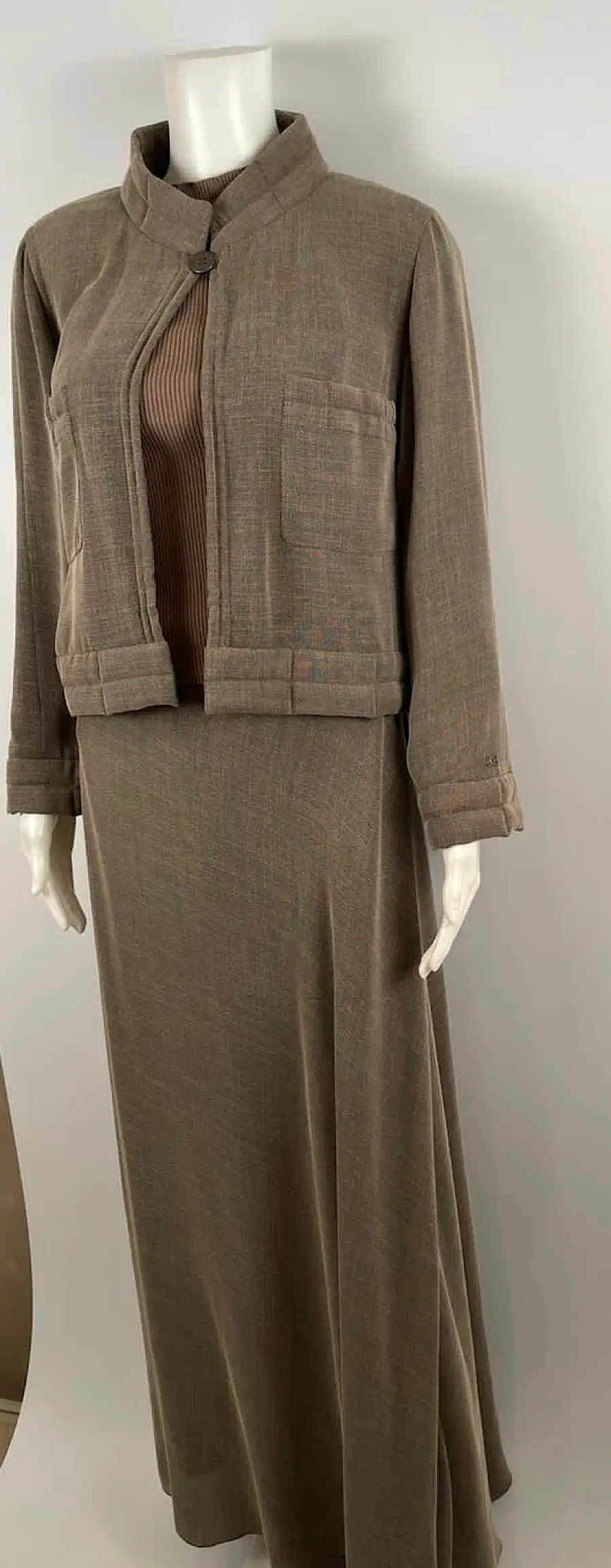 99P, 1999 Spring Vintage Chanel brown 4 piece Outfit Dress Set Jacket Skirt Blouse FR 38 US 4/6