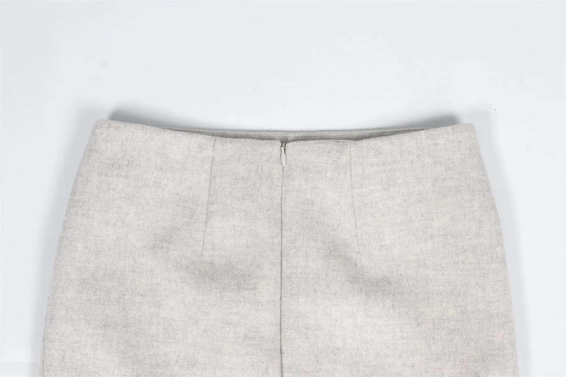 AKRIS GREY CASHMERE SKIRT FR 38 UK 10