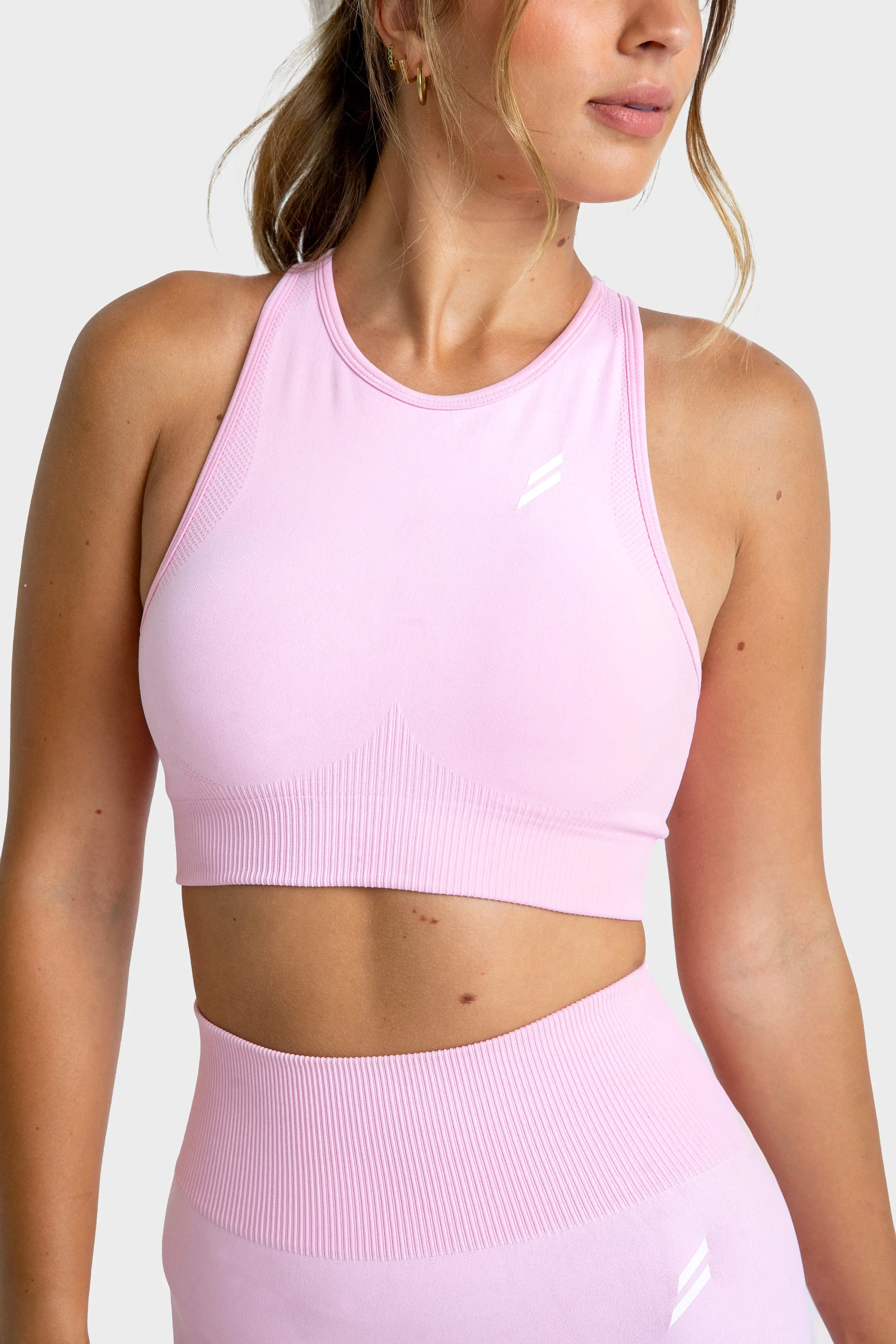 Impact Solid High-Neck Crop - Pastel Pink