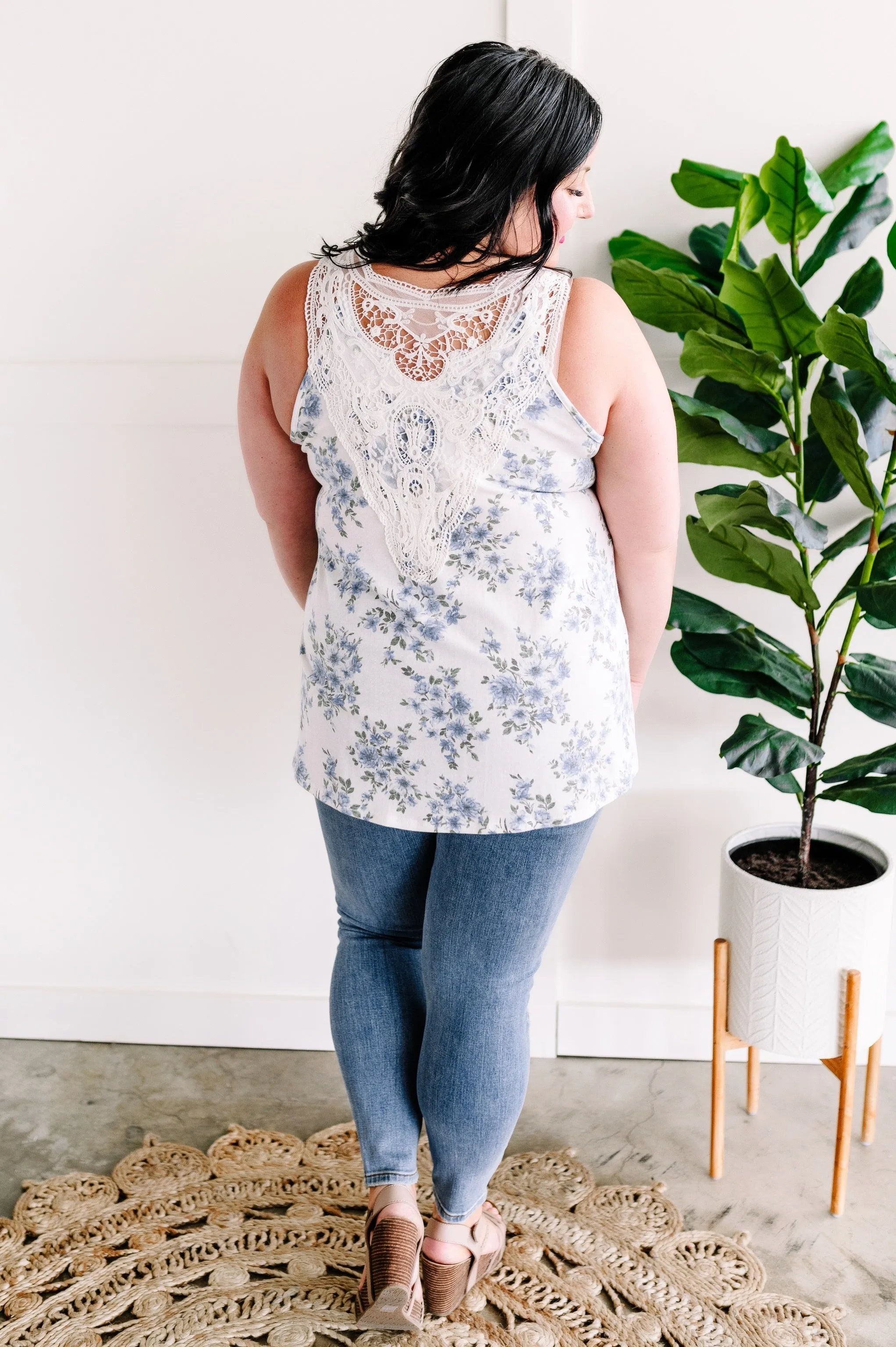 Lace Back Sleeveless Top In Blue Blossom