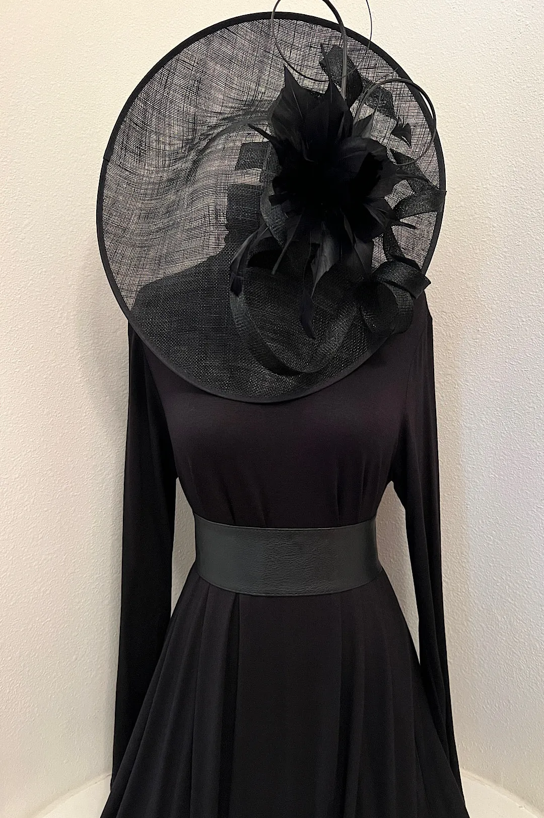 Lady Black Fascinator Hat