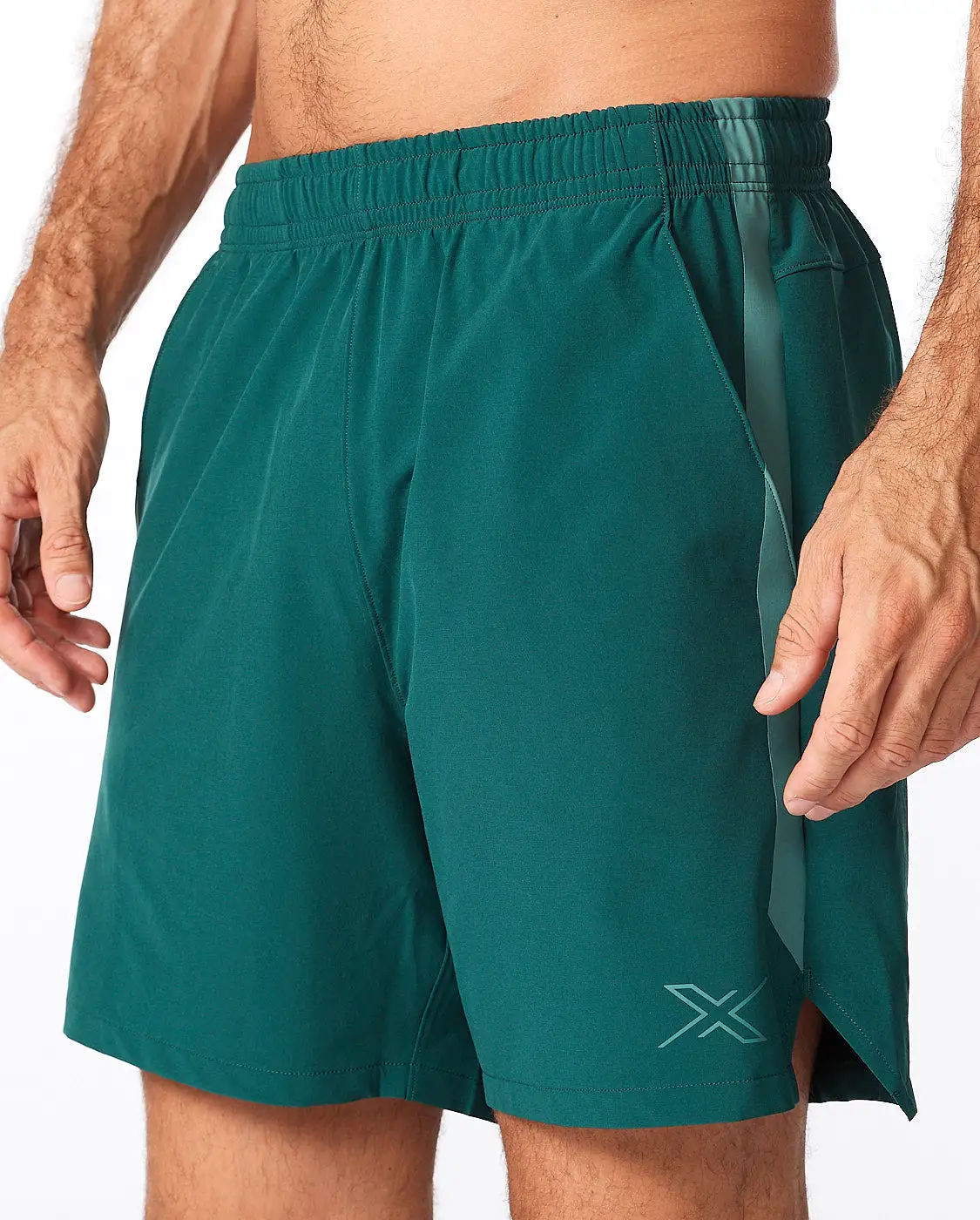 Motion 6 inch shorts - Pine/silver sage