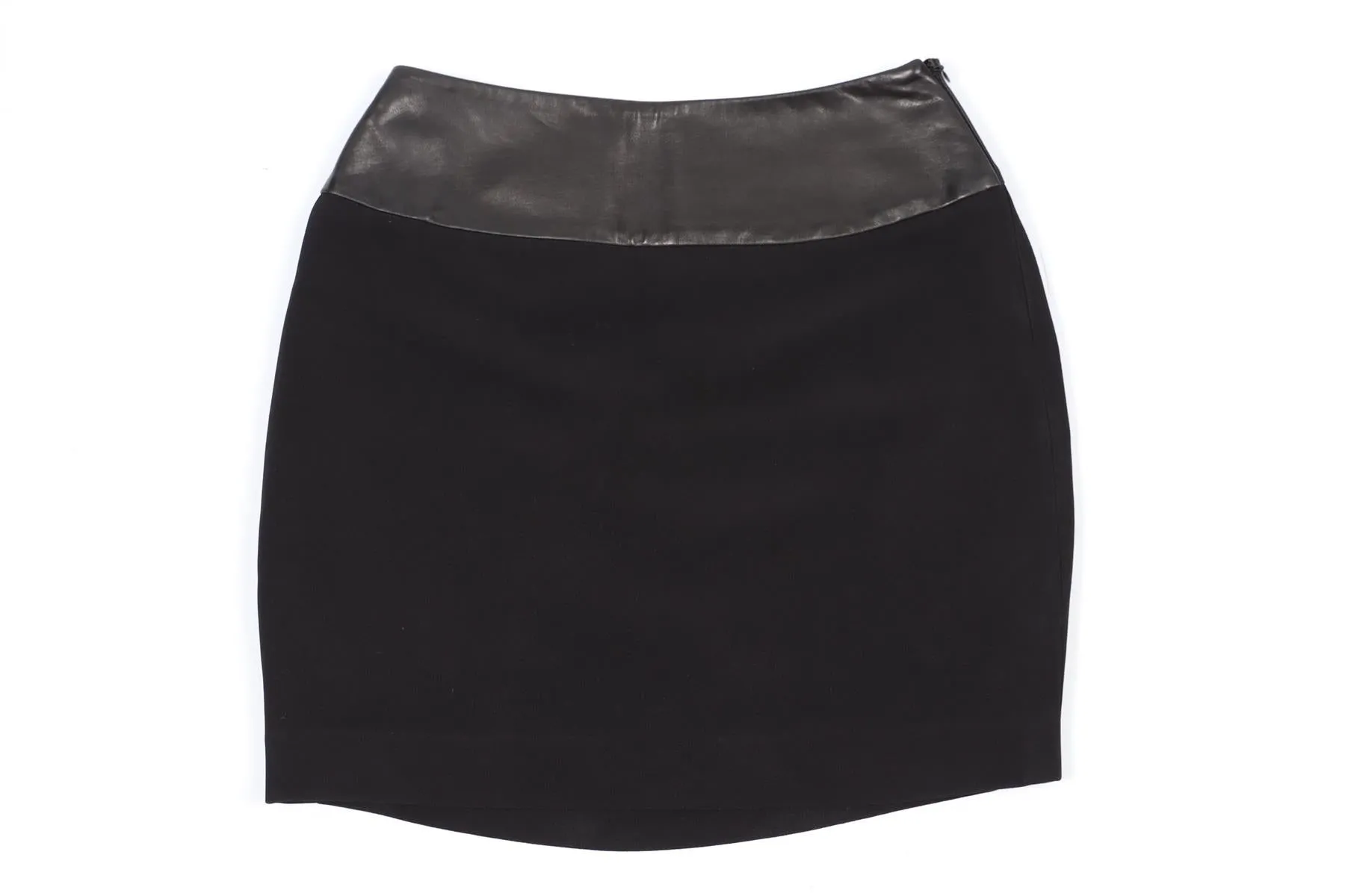 NINA RICCI CREPE AND LEATHER MINI SKIRT FR 38 UK 10