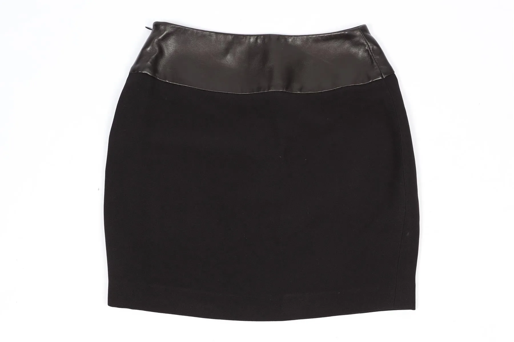 NINA RICCI CREPE AND LEATHER MINI SKIRT FR 38 UK 10