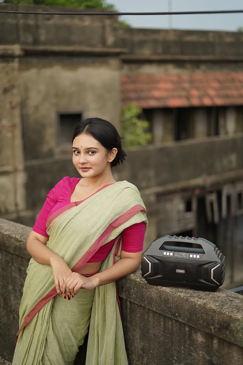 Pistachio Green Handwoven Mulmul Cotton Saree