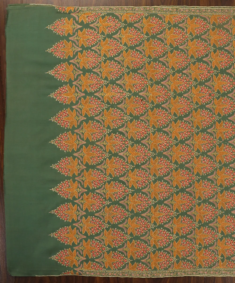 Sage Green Handwoven Pure Pashmina Jamawar Shawl With Sozni Kari