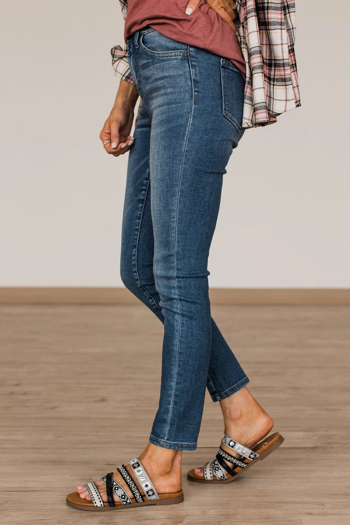 Vervet High Rise Skinny Jeans- Demeter Wash