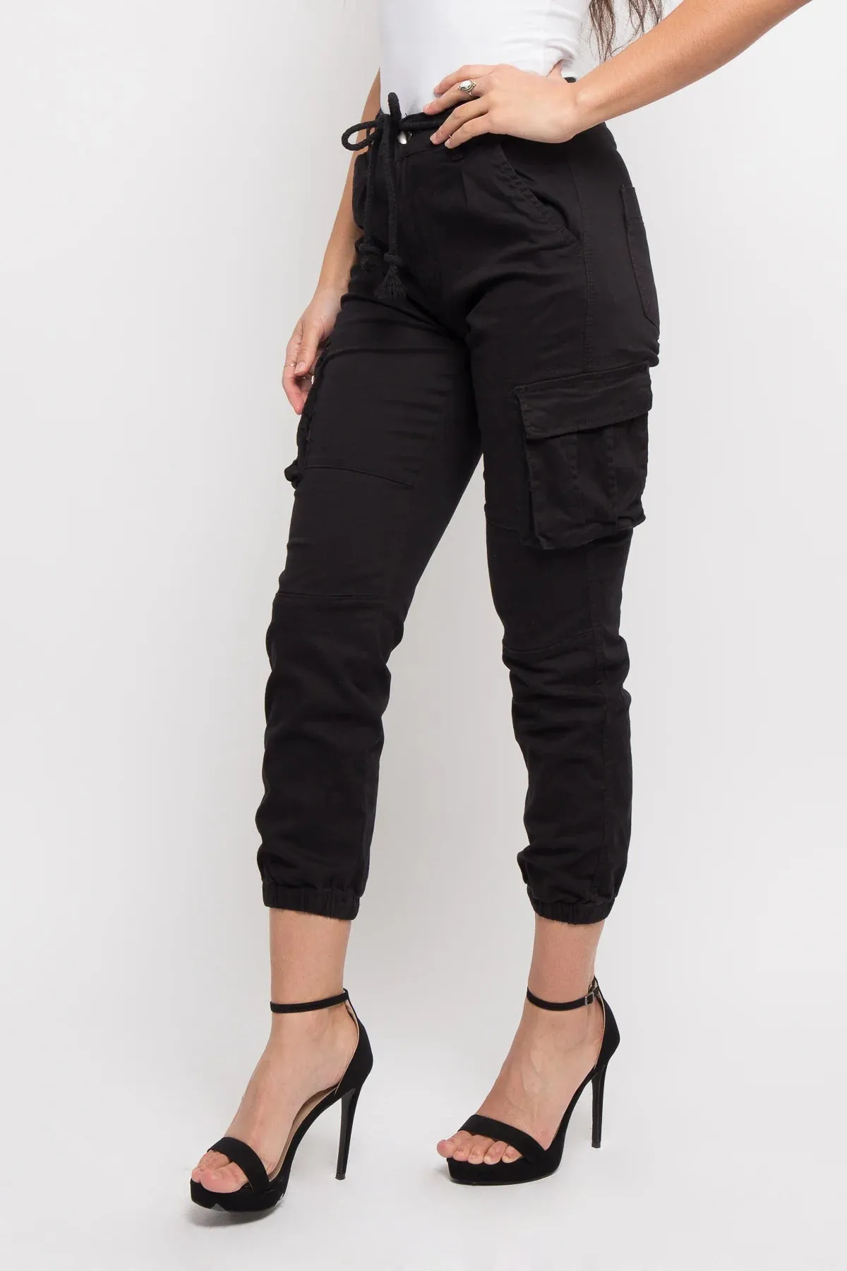 Women's Essential Basic Cropped Colored Cargo Joggers - Black