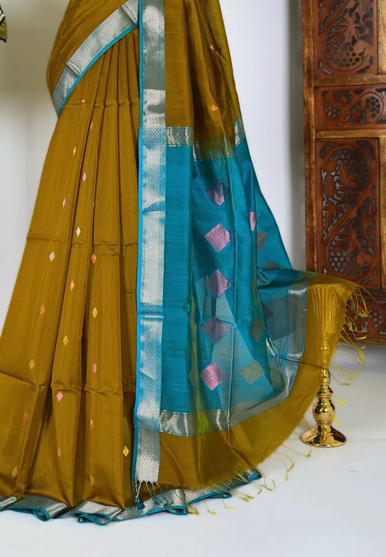 Yeshan Sarees Olive-Green Blue Handwoven Pure Silk Cotton Butta Pallu Maheswari Saree